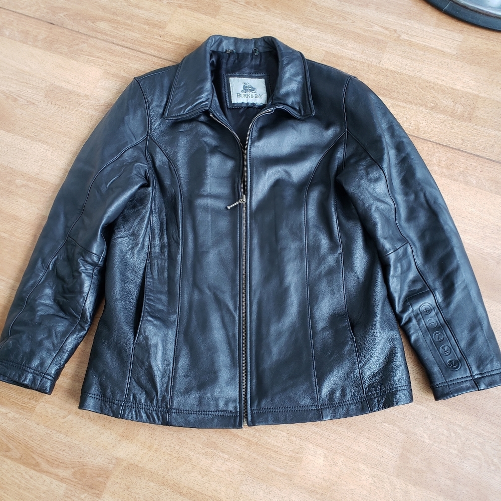 Burk's Bay leather jacket black size large, With G Tech
